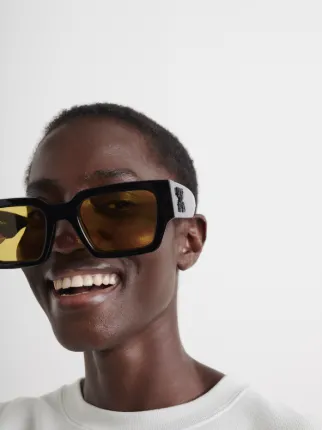 MARI SUNGLASSES in black | Off-White™ Official MT