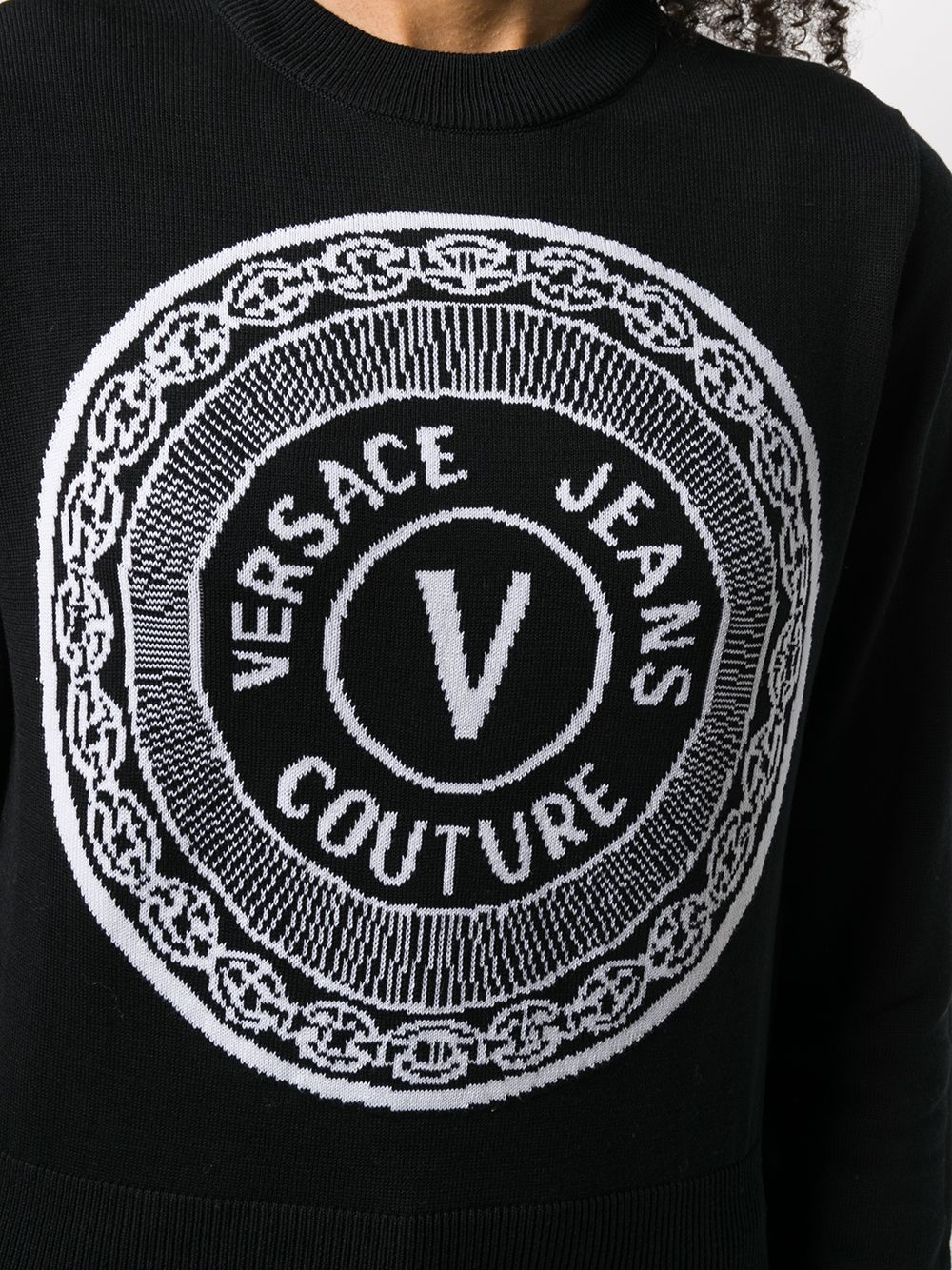 фото Versace jeans couture джемпер с круглым вырезом и логотипом