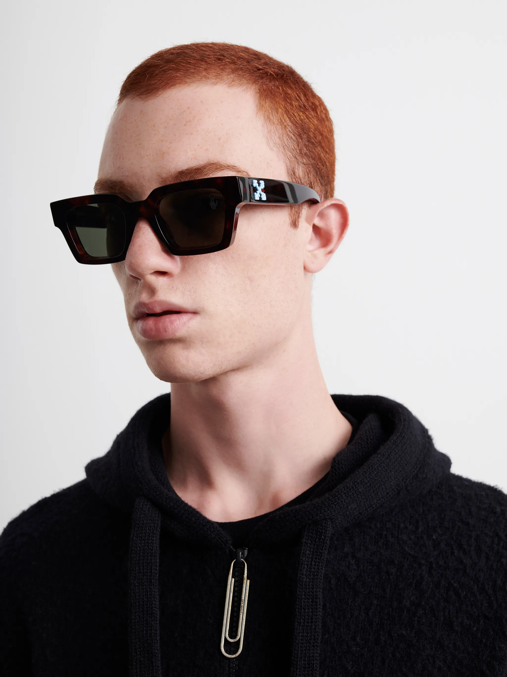 OFF-WHITE Virgil Square Frame Sunglasses Black White Grey (FW21