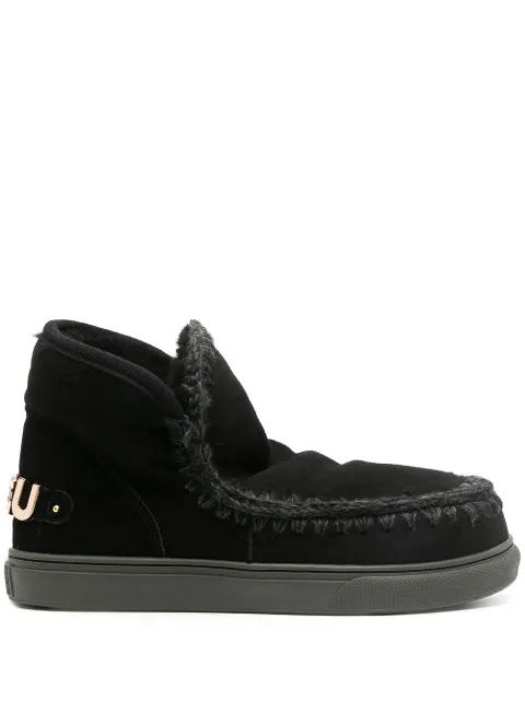 Mou - logo-embossed ankle boots