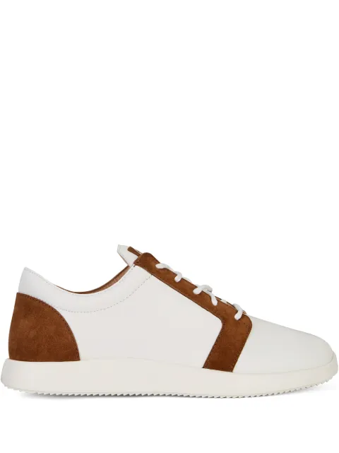 Giuseppe Zanotti с контрастной отделкой