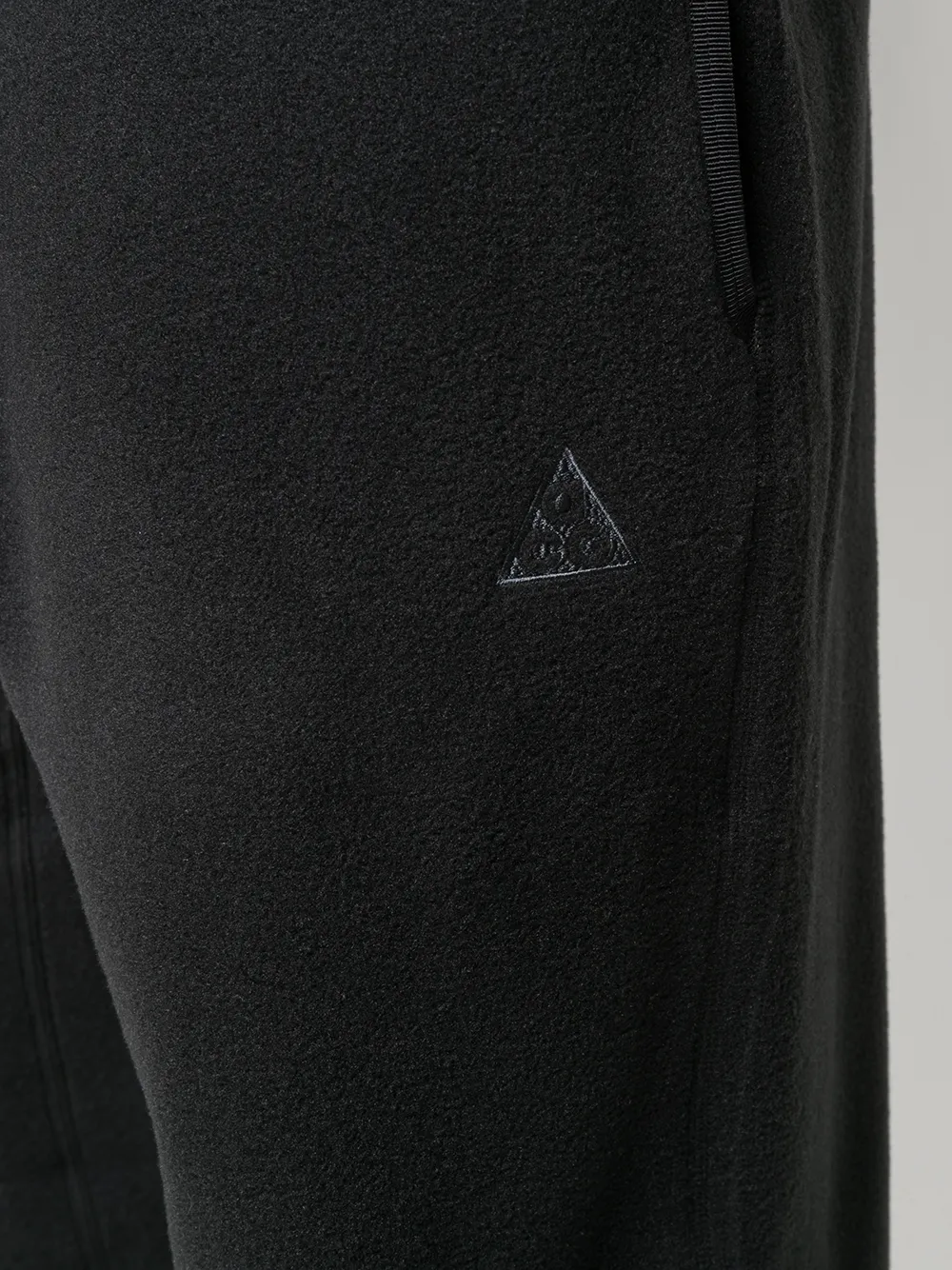 nike tracksuit bottoms straight leg