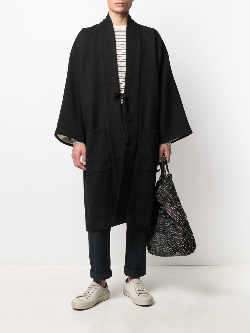фото Visvim пальто-кимоно с завязками
