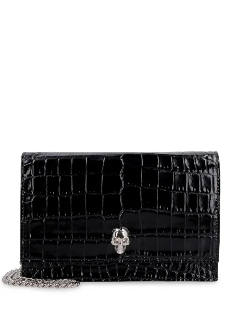 Alexander McQueen bolsa crossbody con aplique de calavera