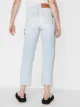 Mira Mikati jeans boyfriend con bordado floral