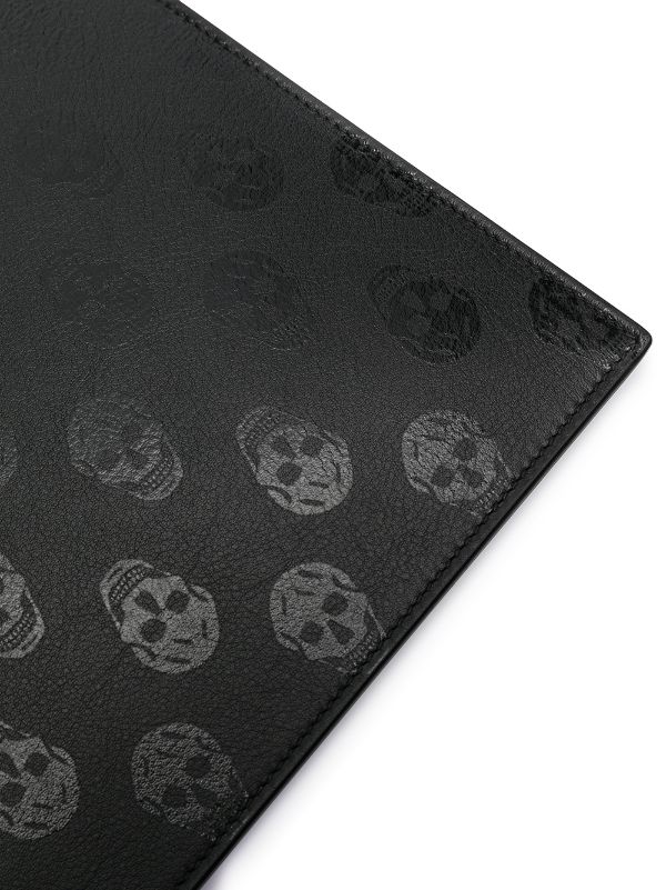 Alexander McQueen skull-print Zipped Clutch Bag - Farfetch
