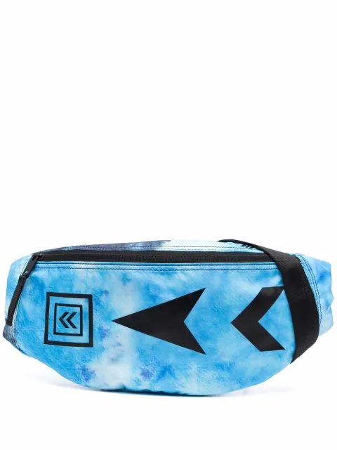 Diesel cangurera con motivo tie-dye