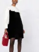Parlor vestido de terciopelo con paneles