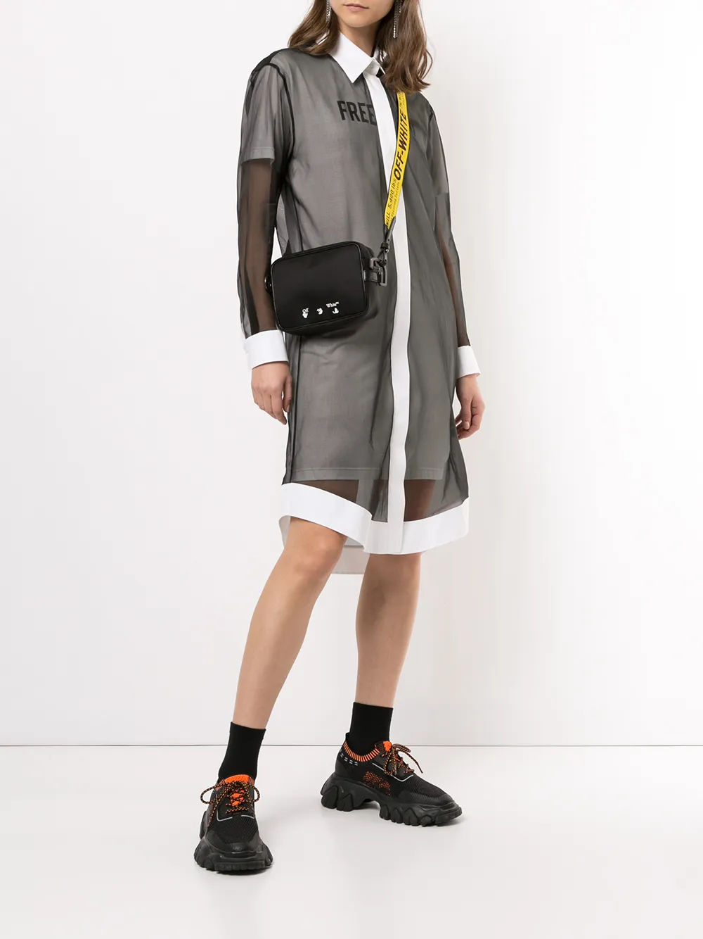 фото Off-white платье-рубашка с принтом free winona