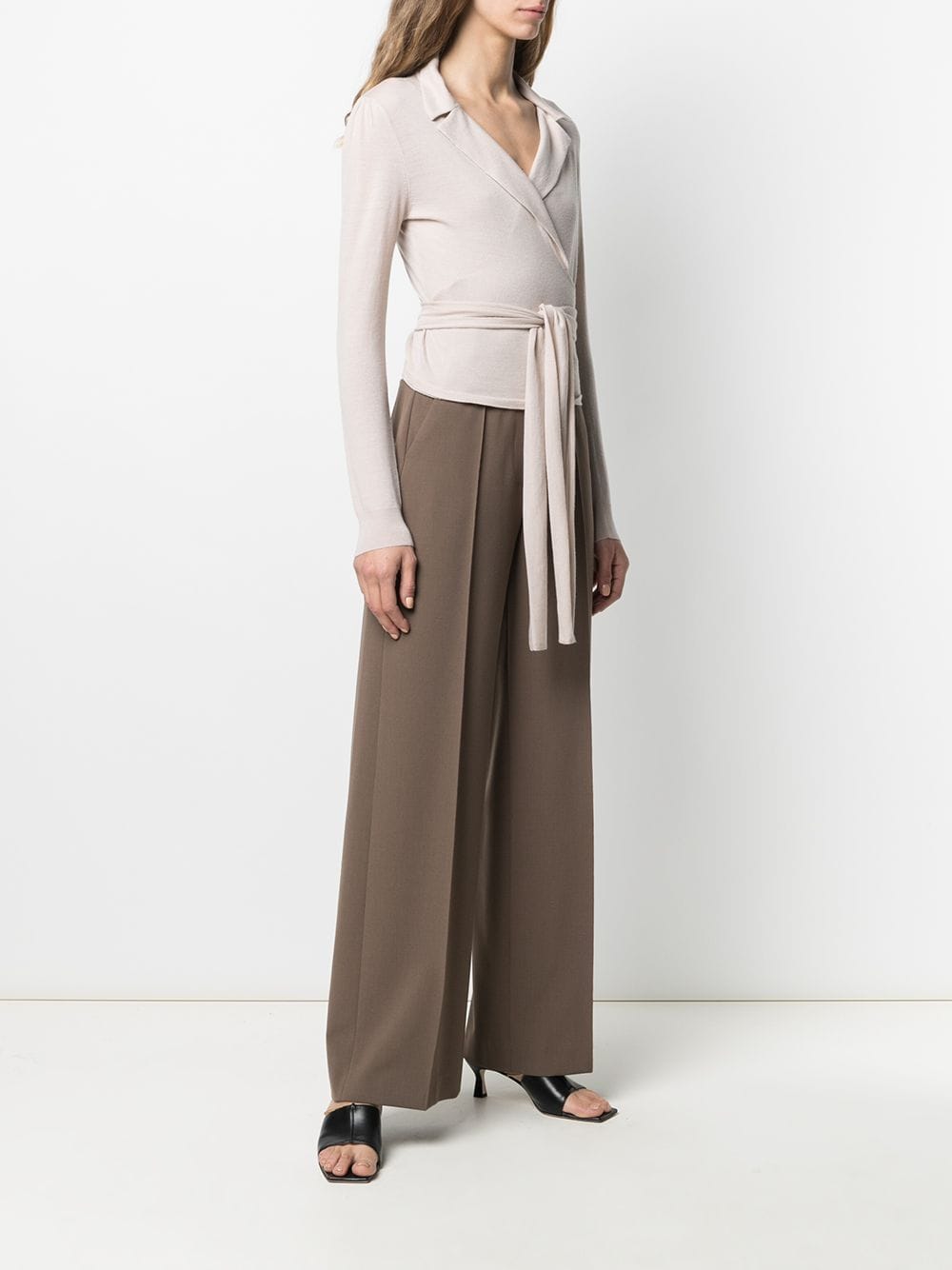 Shop N•peal Wrap-style Cashmere Top In Neutrals