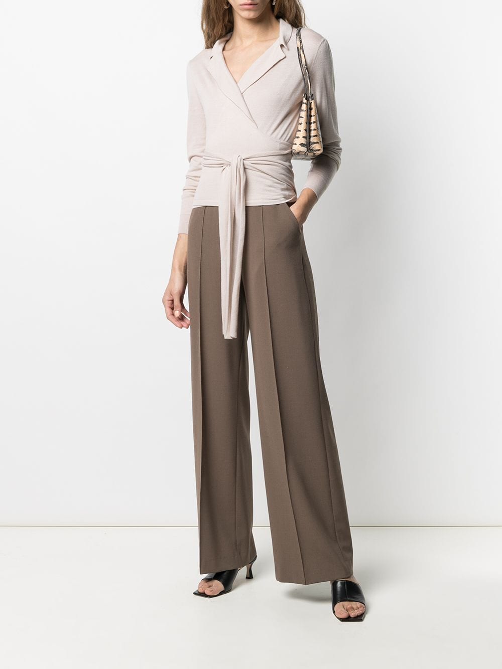 Shop N•peal Wrap-style Cashmere Top In Neutrals