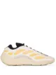 adidas YEEZY 700 V3 Saffilower 低帮运动鞋 图 1