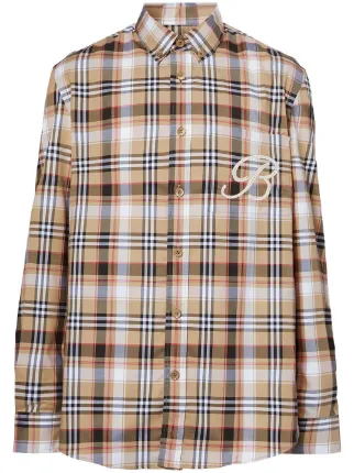 Camiseta com gola xadrez Burberry e nome bordado