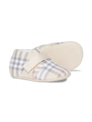 burberry shoes for baby girl