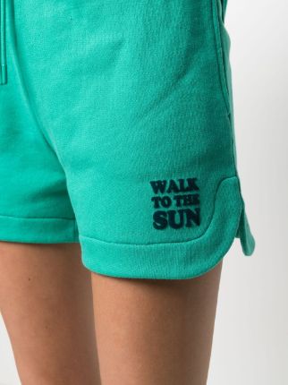 Walk To The Sun 印花运动短裤展示图