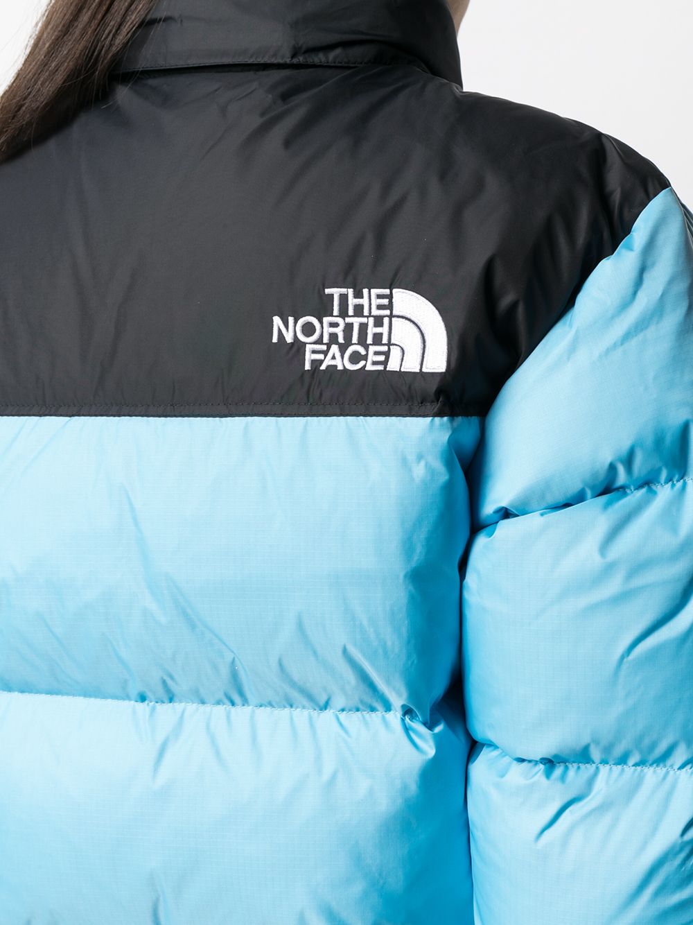 фото The north face пуховик с вышитым логотипом