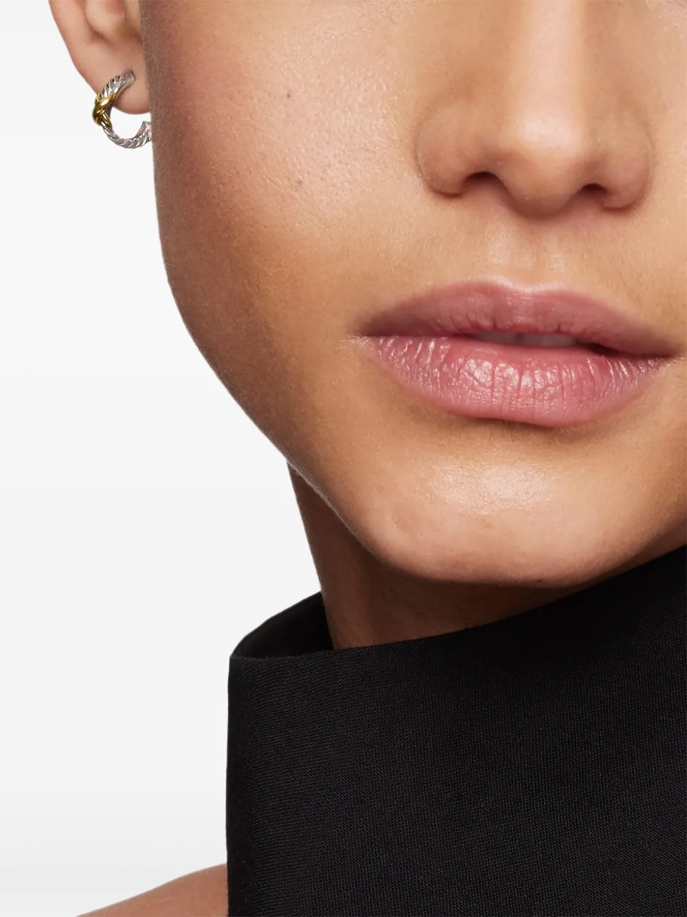 David Yurman 18kt yellow gold and sterling silver petite X hoop earrings | Image 2