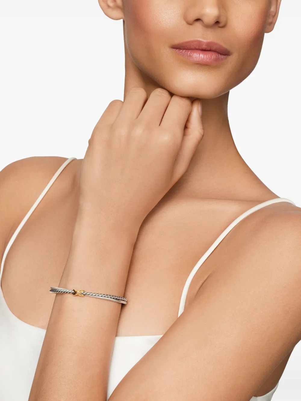 David Yurman Bracciale Petite X Center Station in oro giallo 18kt e argento sterling (5,2mm) | Image 2