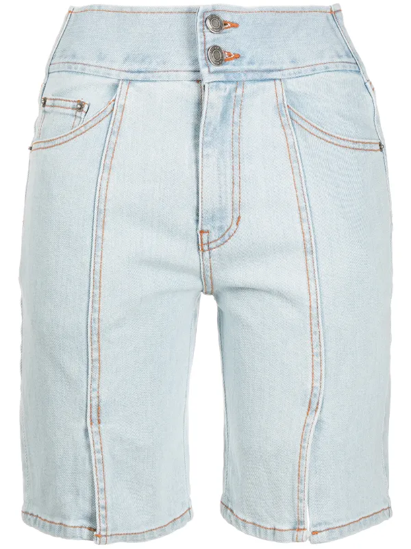 short jeans com fenda