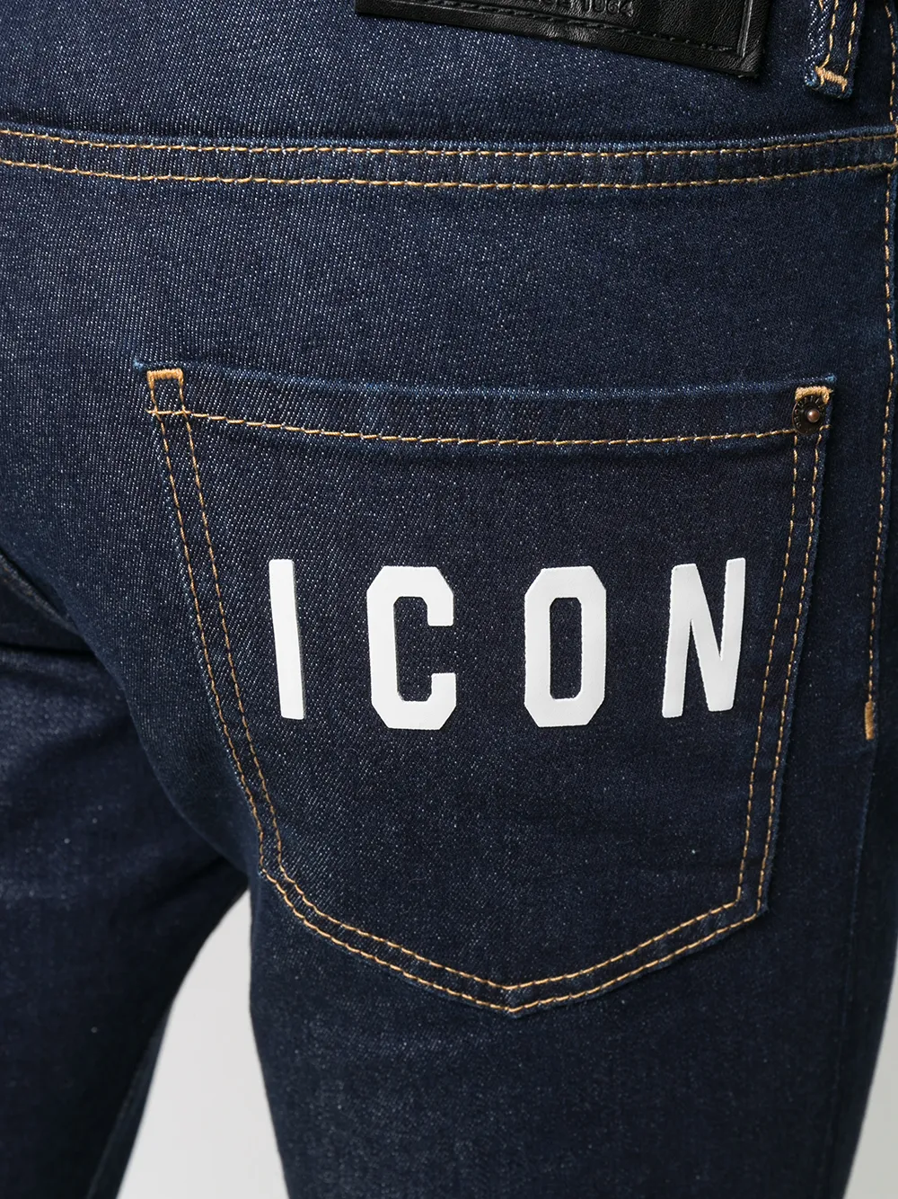 фото Dsquared2 узкие джинсы с принтом icon