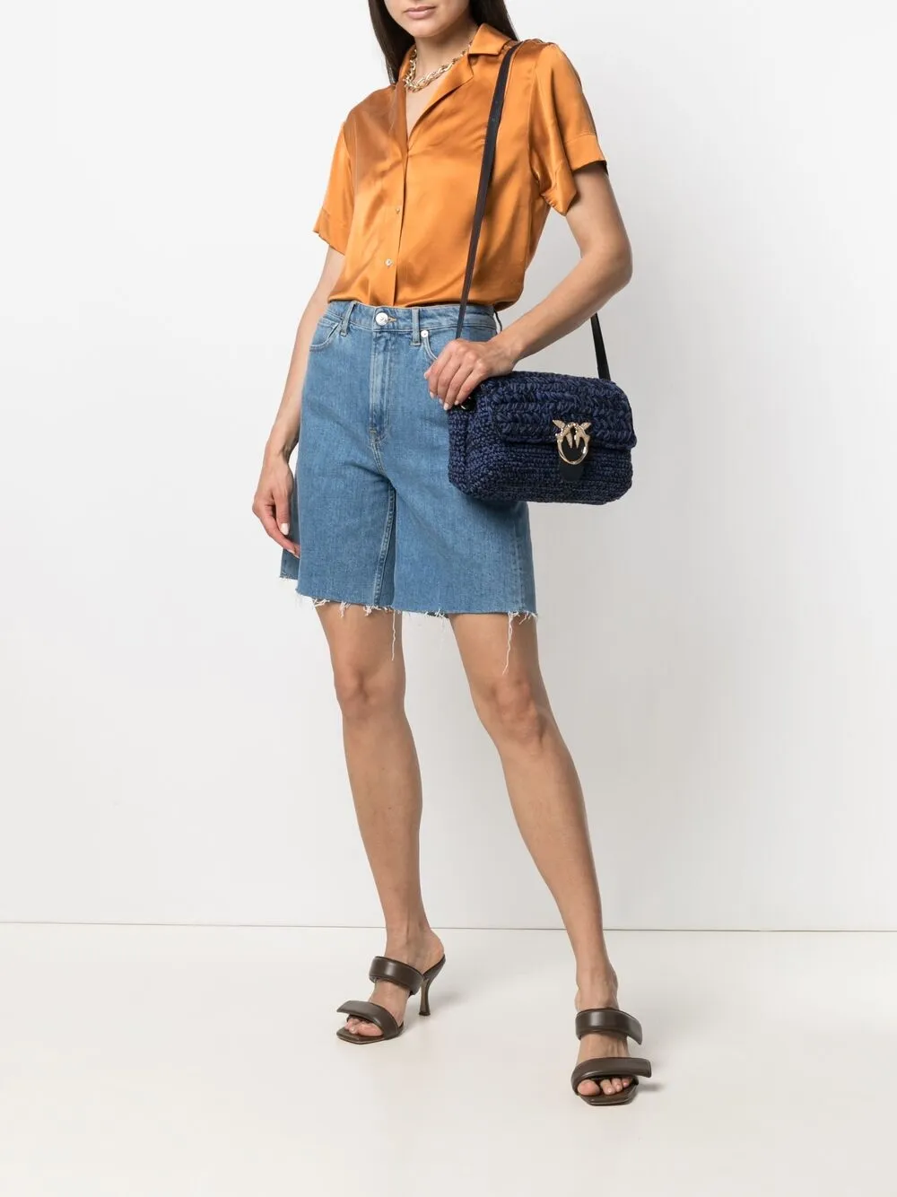 фото Pinko сумка на плечо love из ткани букле