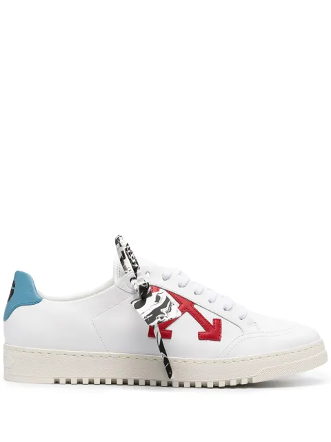Off-White tenis bajos 2.0