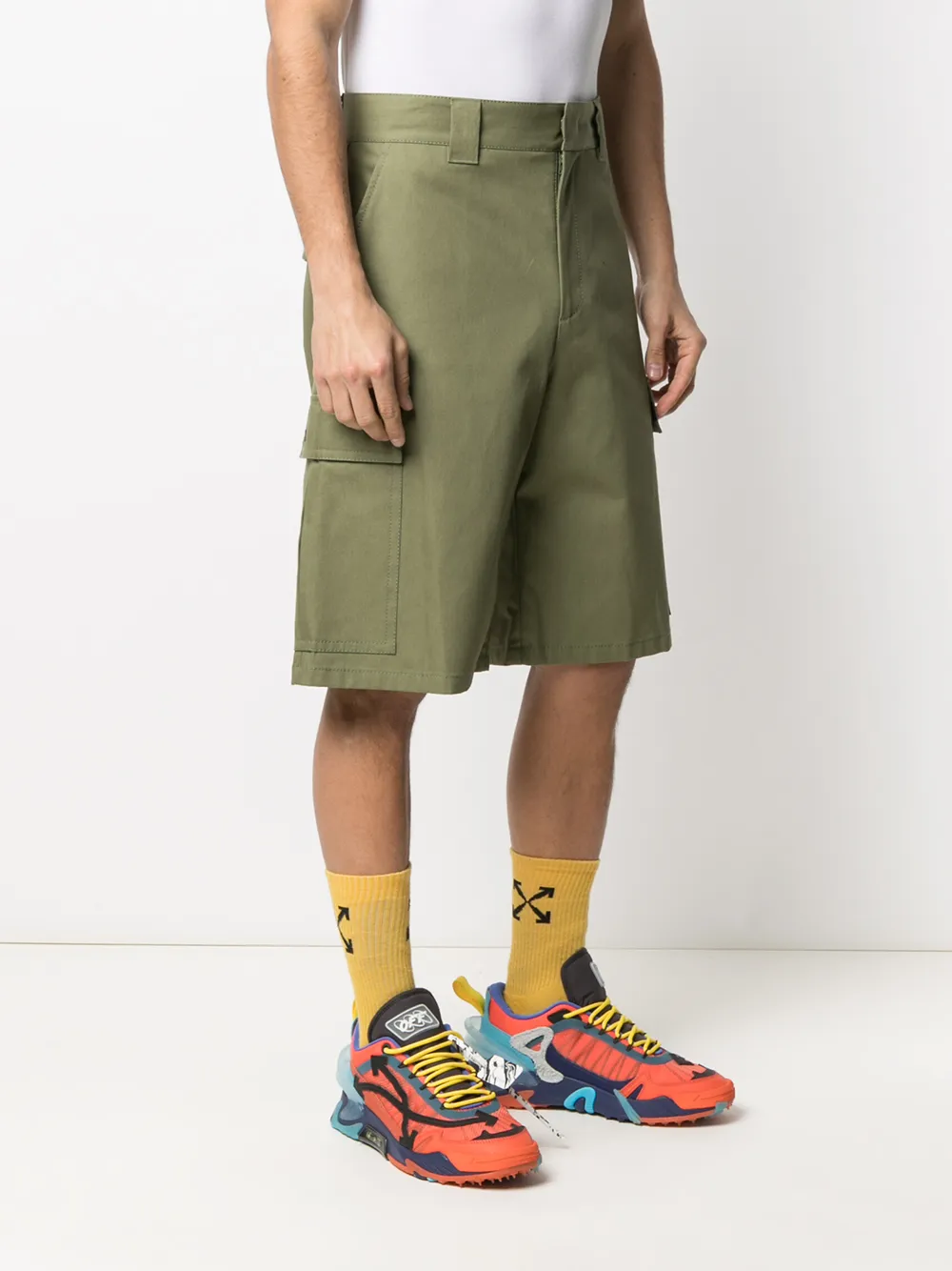 Wide leg cargo shorts outlet