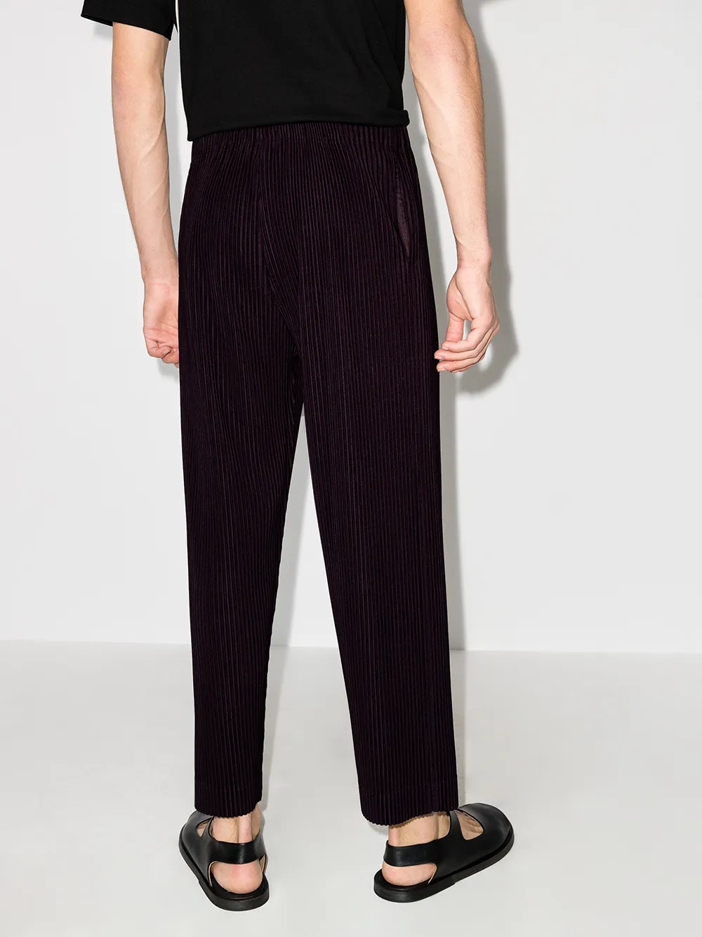 фото Homme plissé issey miyake зауженные брюки с плиссировкой