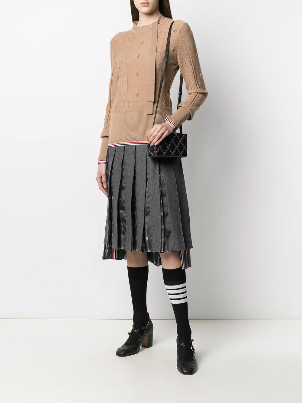 фото Thom browne стеганая мини-сумка на плечо trunk
