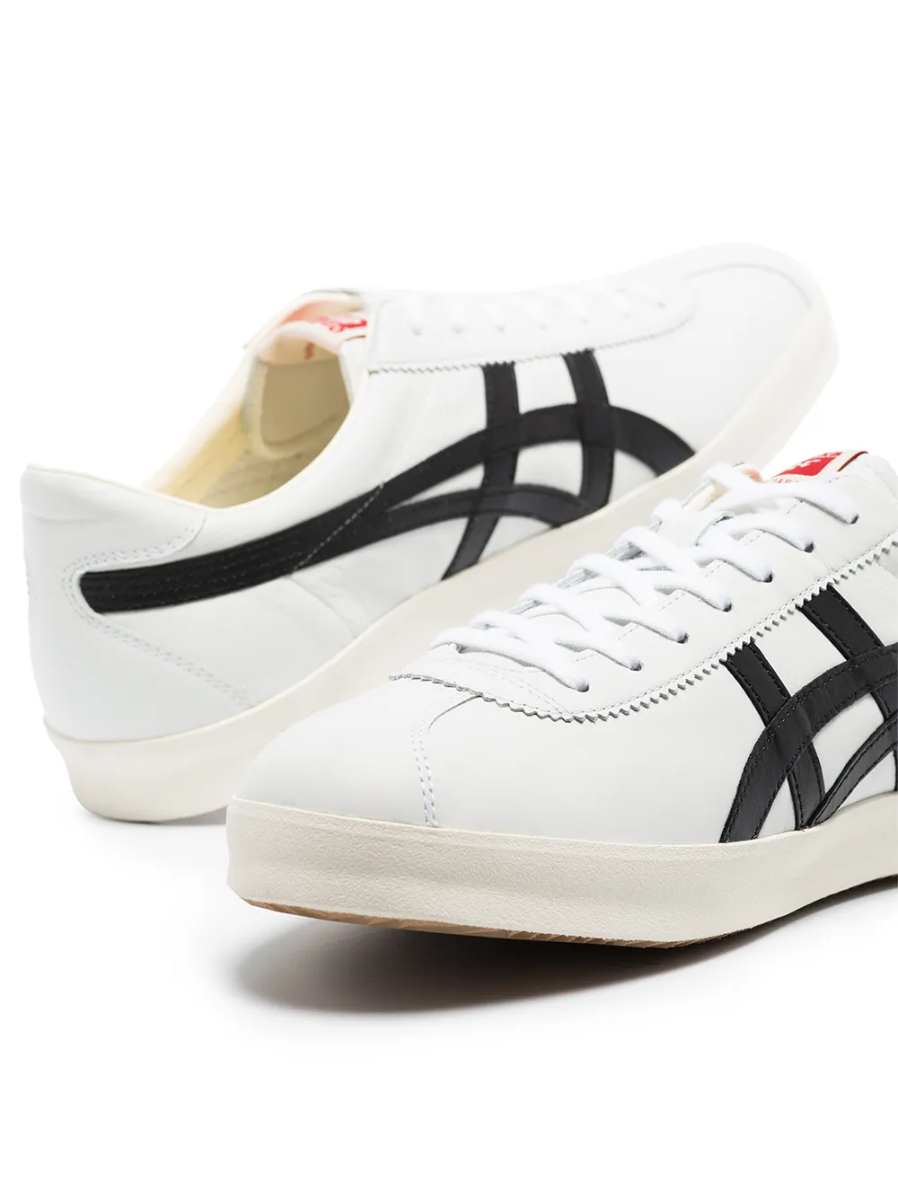 фото Onitsuka tiger кроссовки с аппликацией