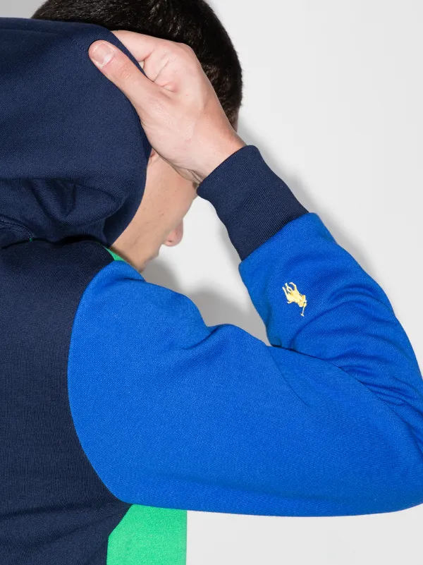 poveira sweater