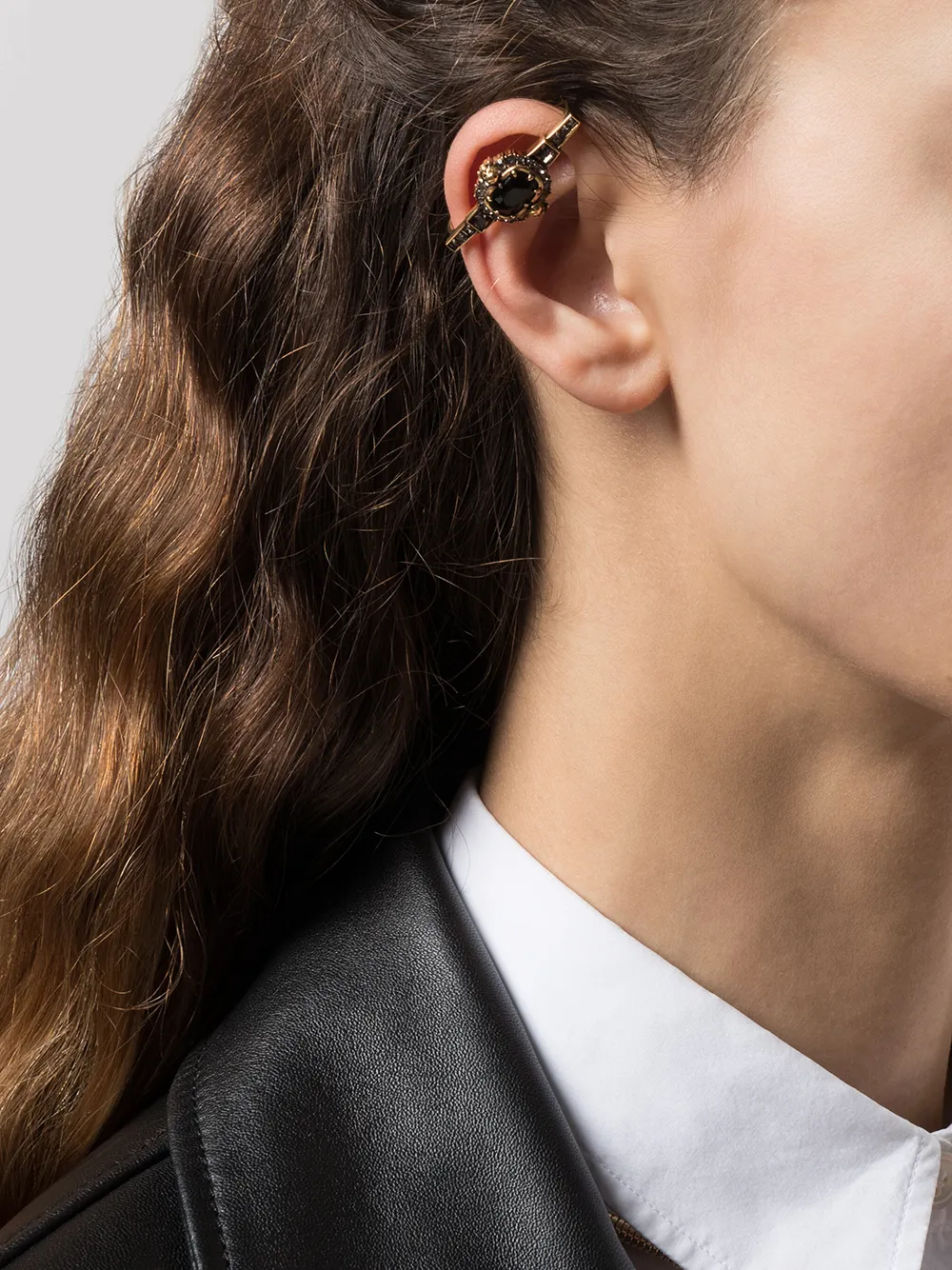 Alexander McQueen Oorbel met sieraad - Zwart