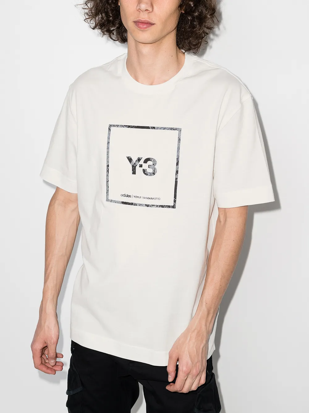 фото Y-3 футболка с короткими рукавами и логотипом