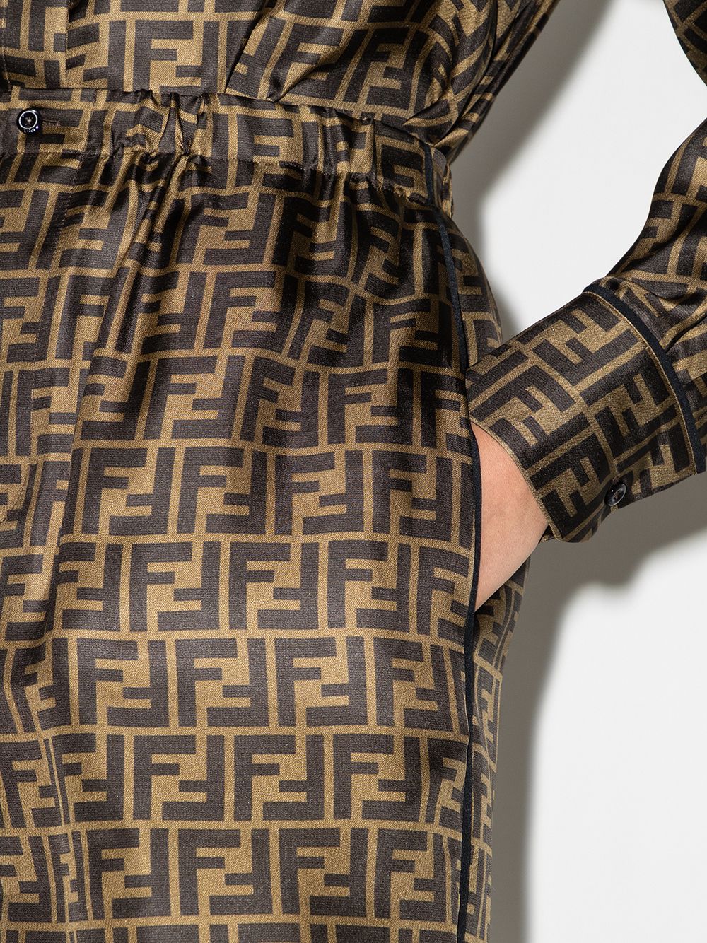 фото Fendi шорты-бермуды с логотипом