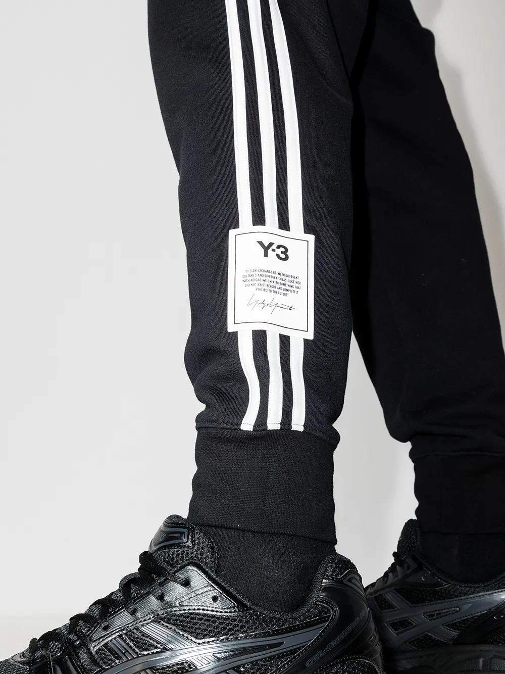фото Y-3 спортивные брюки с лампасами