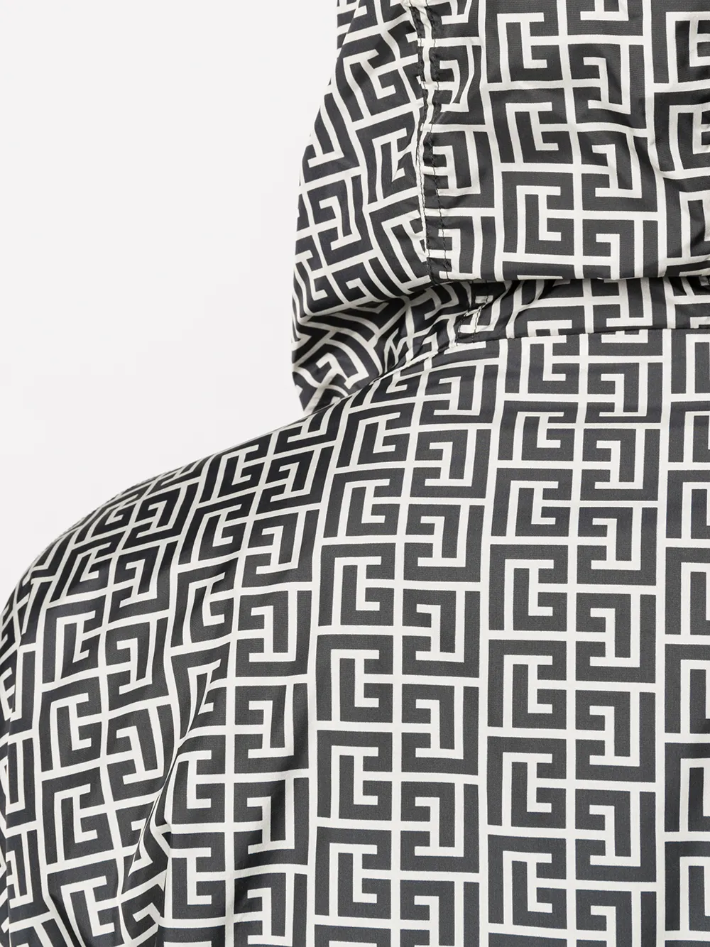 фото Balmain куртка с капюшоном и монограммой