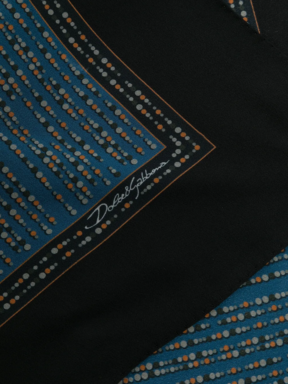 фото Dolce & gabbana платок-паше в горох