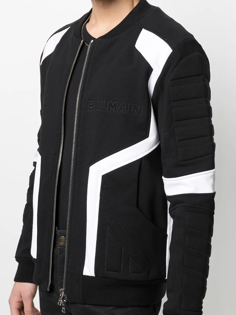 фото Balmain бомбер с тиснением
