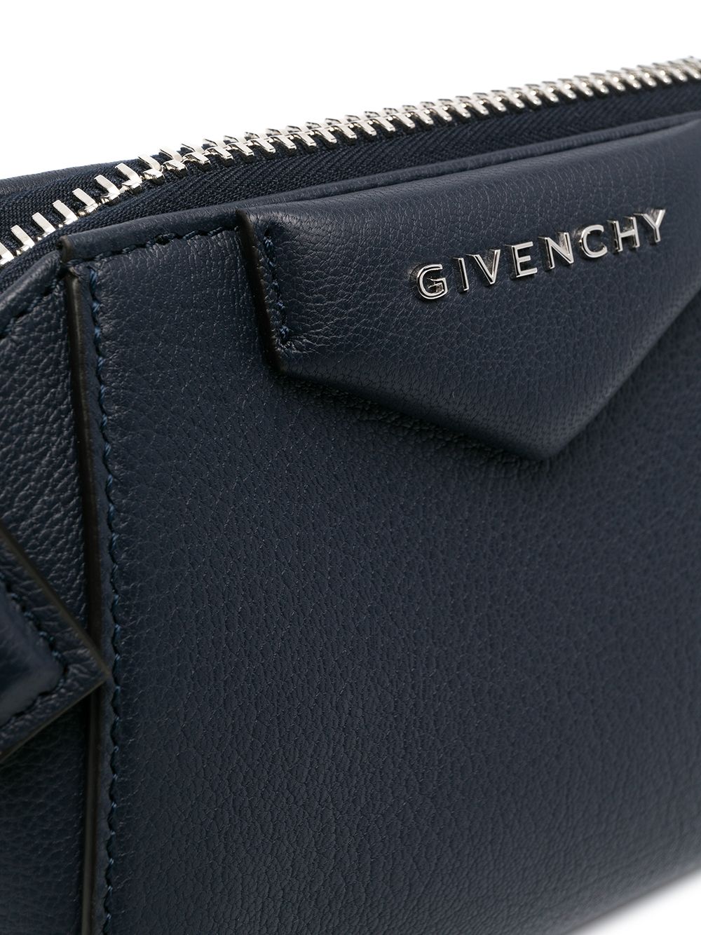 фото Givenchy мини-сумка antigona