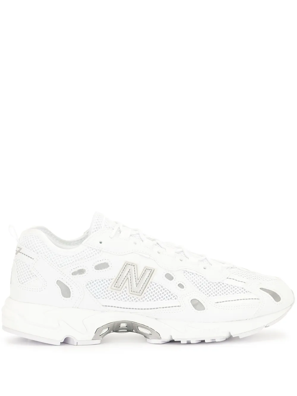 new balance 829