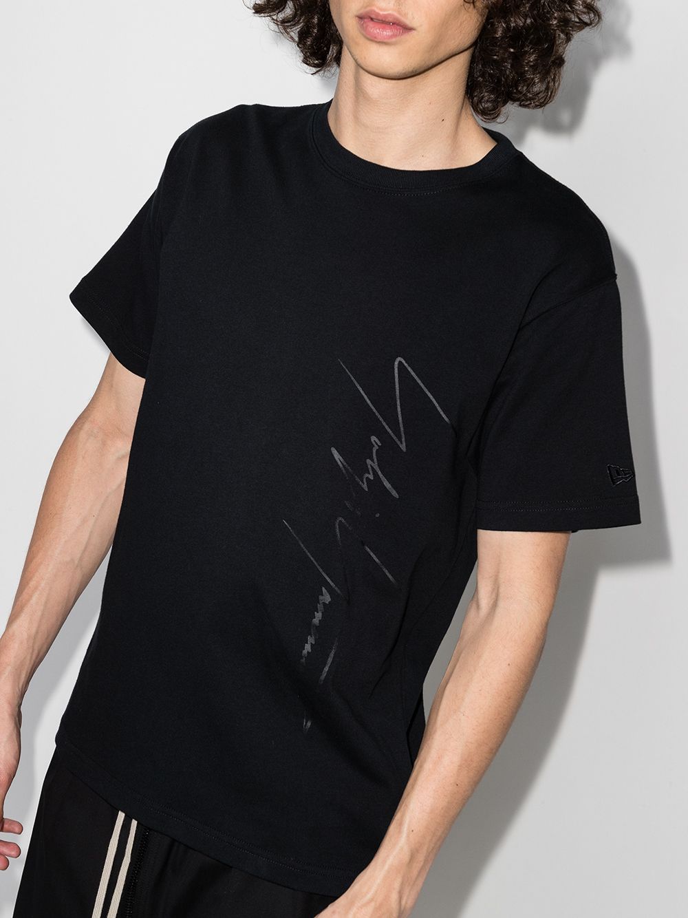 Yohji Yamamoto X New Era Tonal Print T-shirt In Black | ModeSens