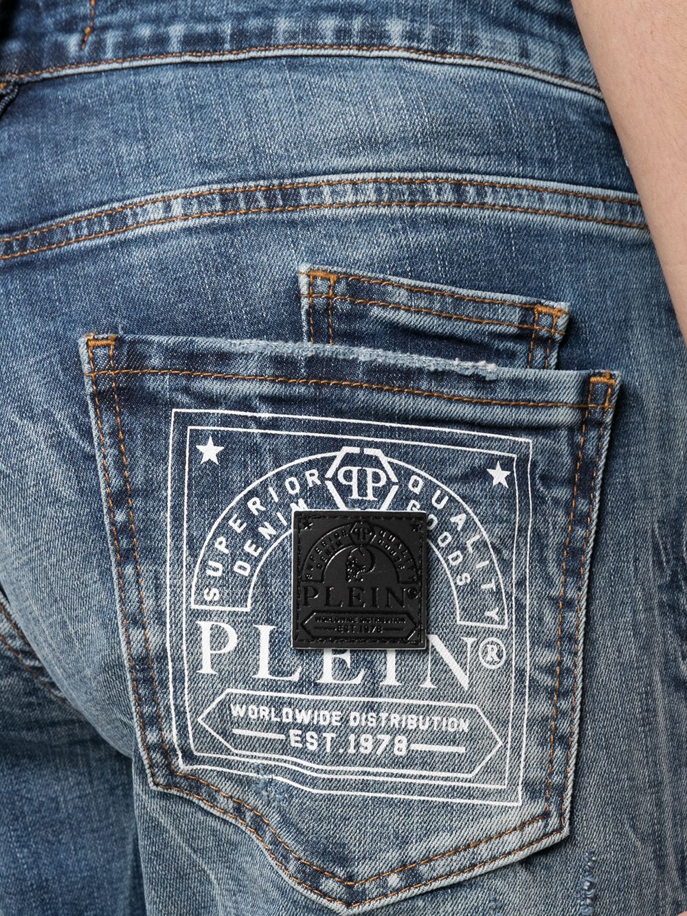 фото Philipp plein прямые джинсы с эффектом потертости