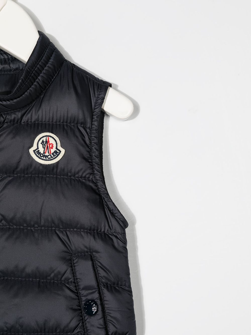 фото Moncler kids дутый жилет с логотипом