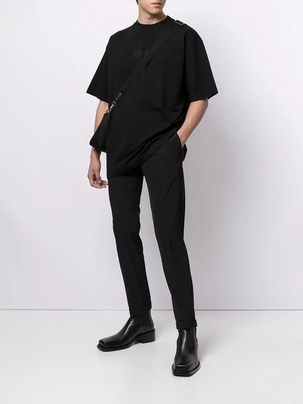 Image 2 of Balenciaga Lion's Laurel large fit T-shirt