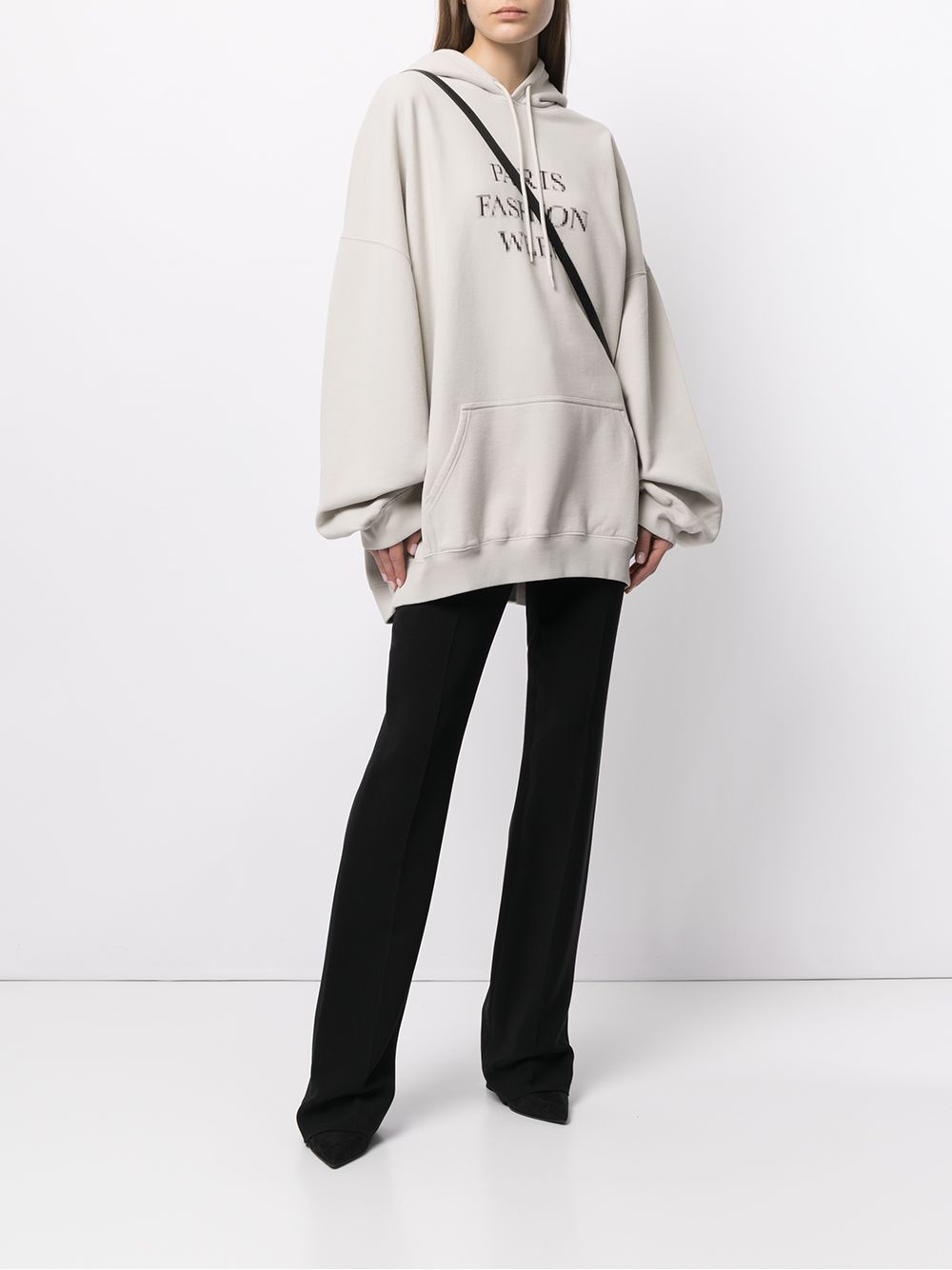 фото Balenciaga paris fashion week overesized hoodie