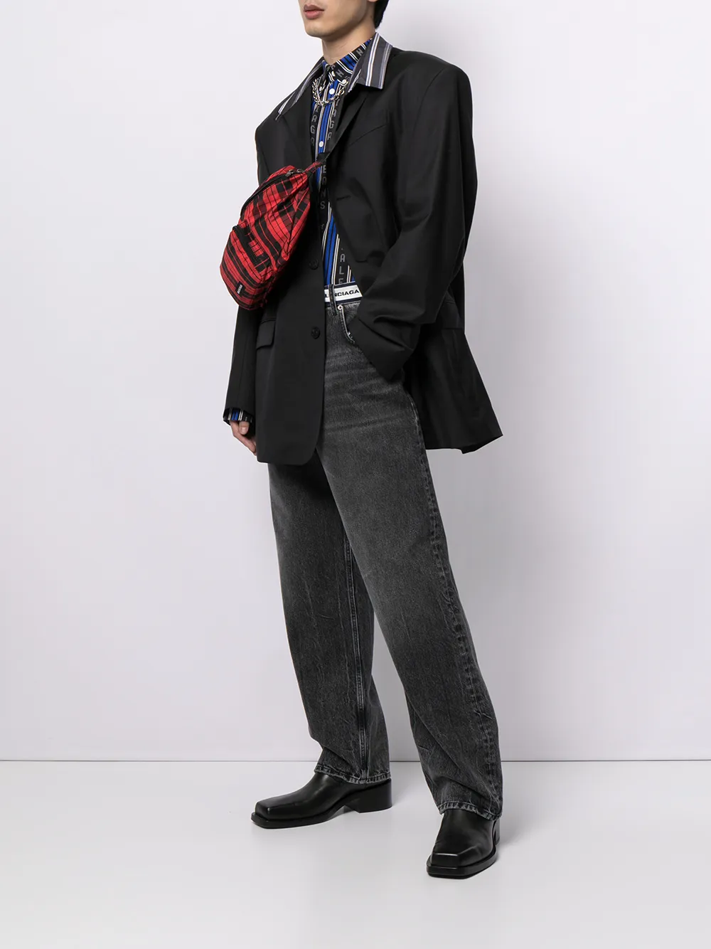 Image 2 of Balenciaga oversized contrast-collar blazer
