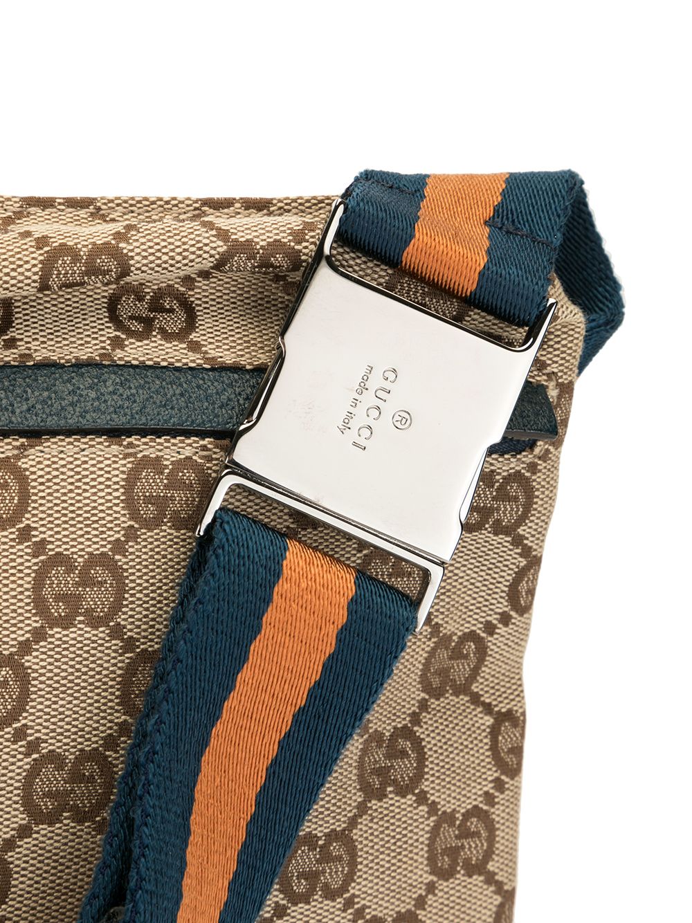 фото Gucci pre-owned поясная сумка shelly с монограммой gg