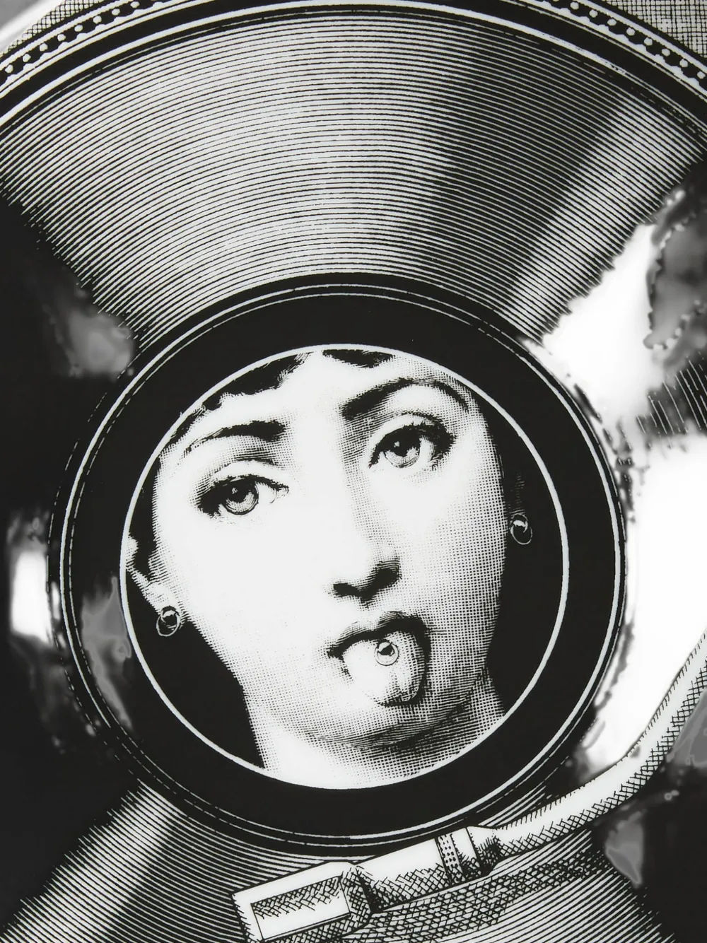 Fornasetti Tema e Variazioni ウォールプレート (No. 370) 通販