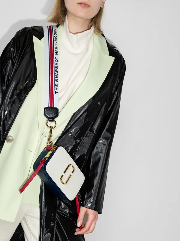 Marc jacobs white on sale & red snapshot bag