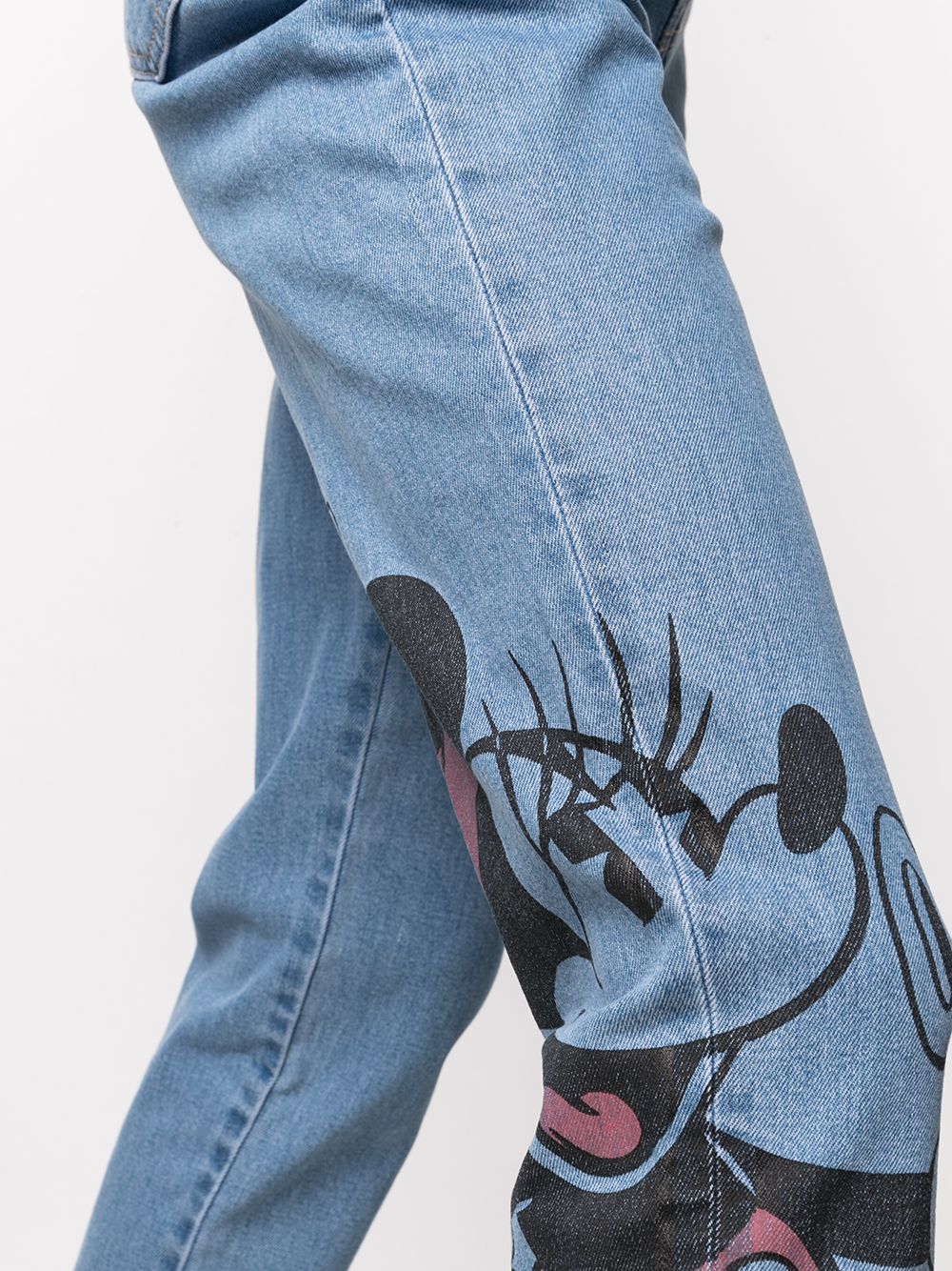 фото Levi's джинсы бойфренды из коллаборации с disney